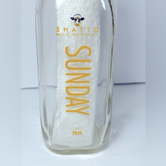 Shatto Milk Sunday Glass Milk Bottle 2020 Kansas City Chiefs Limited Edition - Picture 3 of 12